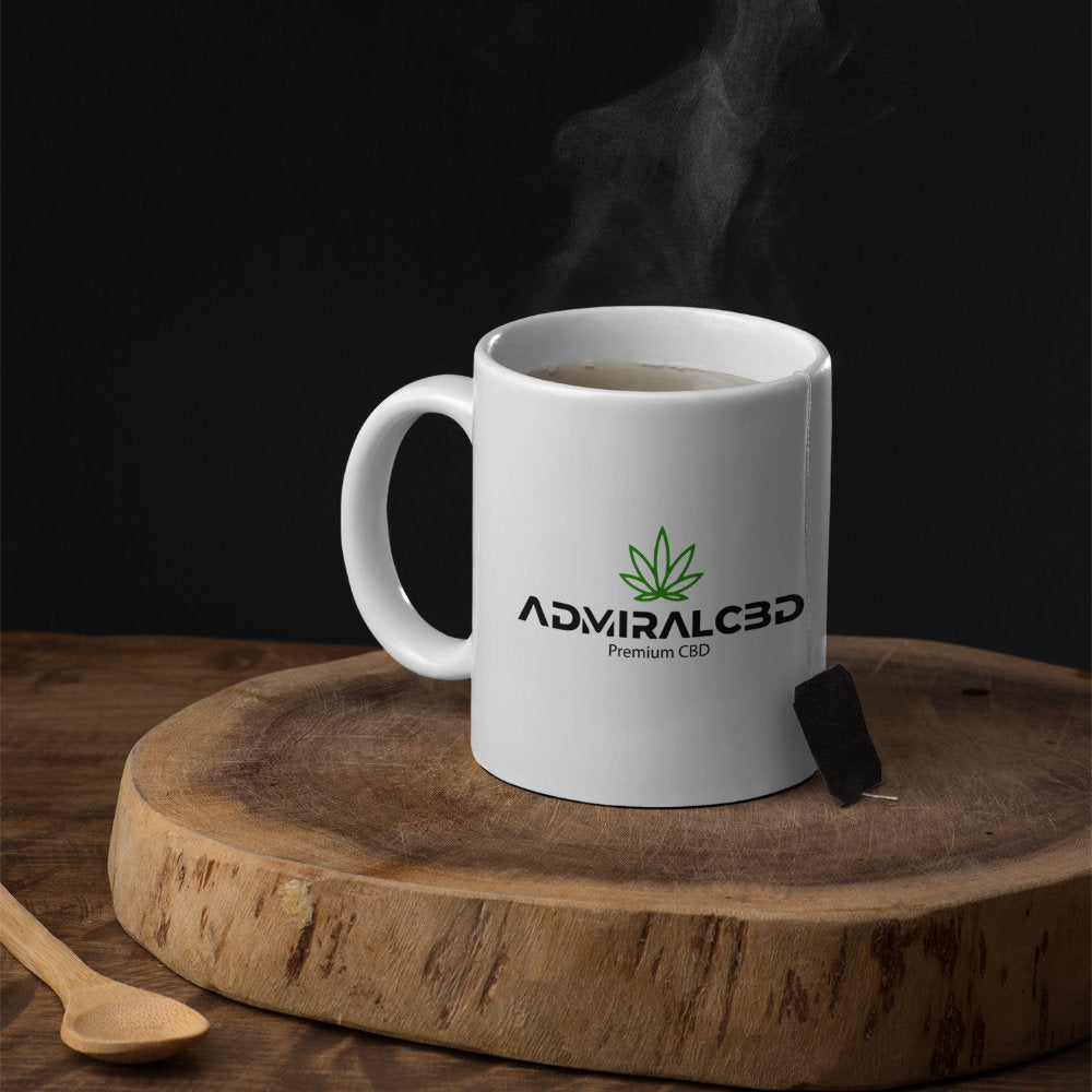 Weiße Tasse 330ml von AdmiralCbd